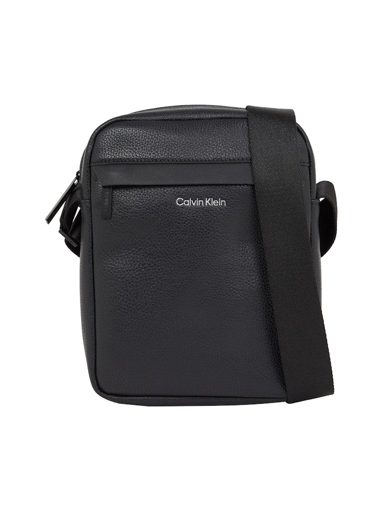 K50K512207 -BEH Reporter Shoulder Bag