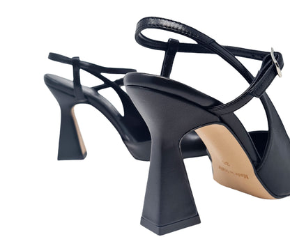 Black sandal with square heel 98/20160