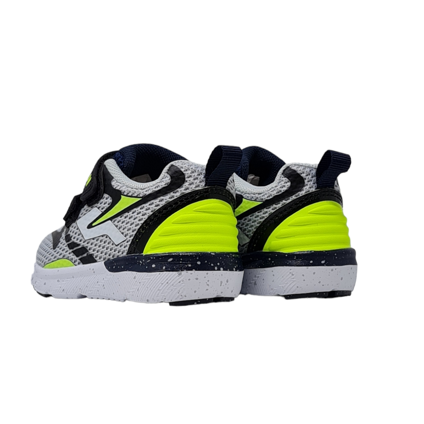 Sports shoe 3947600